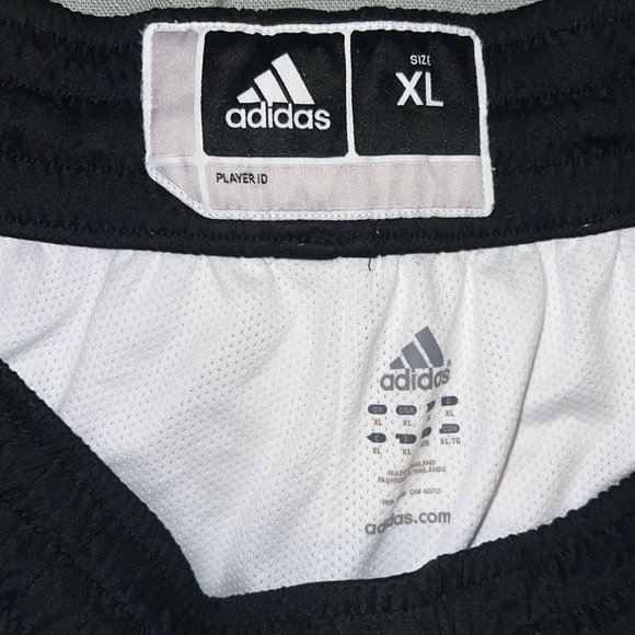 Official NBA G LEAGUE Combine Invite Adidas Shorts - Picture 4 of 9